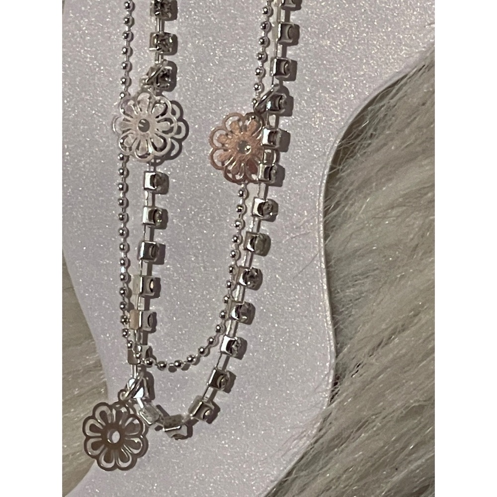 💖 3 Anklets of Your Choice for $15! l• Flower Charm Anklet w/Crystals 💖